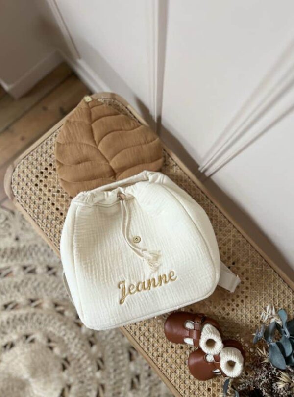 sac à dos enfant personnalisé rabat feuille camel