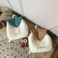 sacs à dos enfants rabat feuille camel et eucalyptus