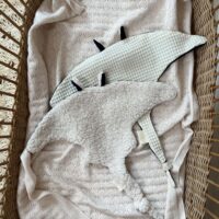 doudou raie manta sherpa et nid d'abeille