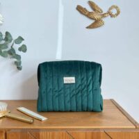 grande trousse de toilette matelassée velours vert