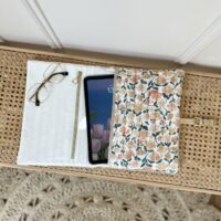 pochette rangement pour tablette matelasse prairie écru 11 pouces
