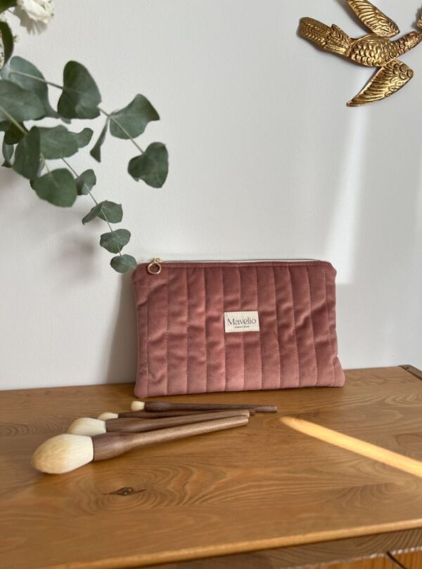 pochette plate matelassée velours rose