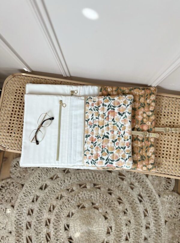 pochette pour tablette intérieure 2 tailles