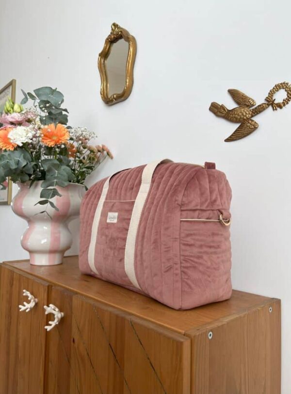 sac à langer matelassé velours rose