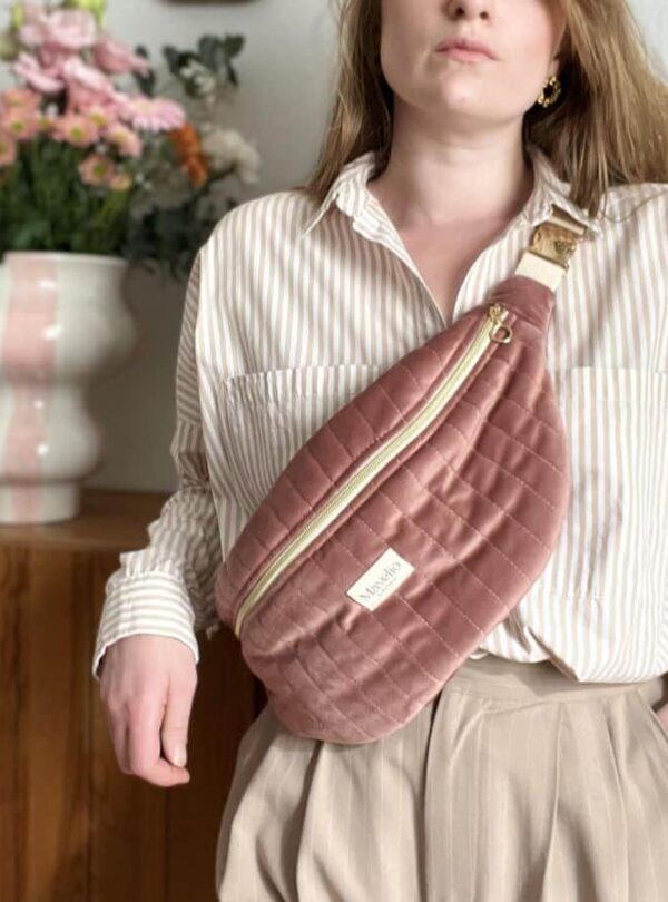 sac banane xl matelassé velours rose