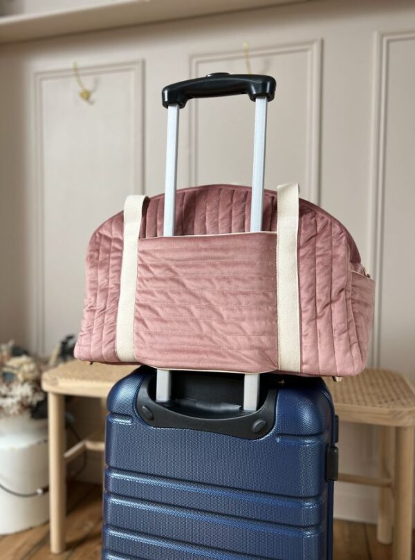 sac voyage matelassé velours rose