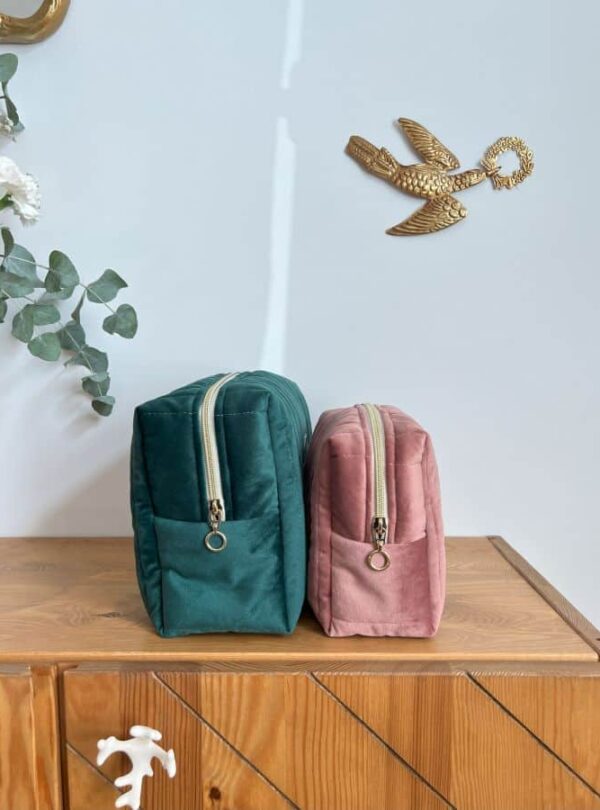 trousses de toilette velours vert et rose matelassée