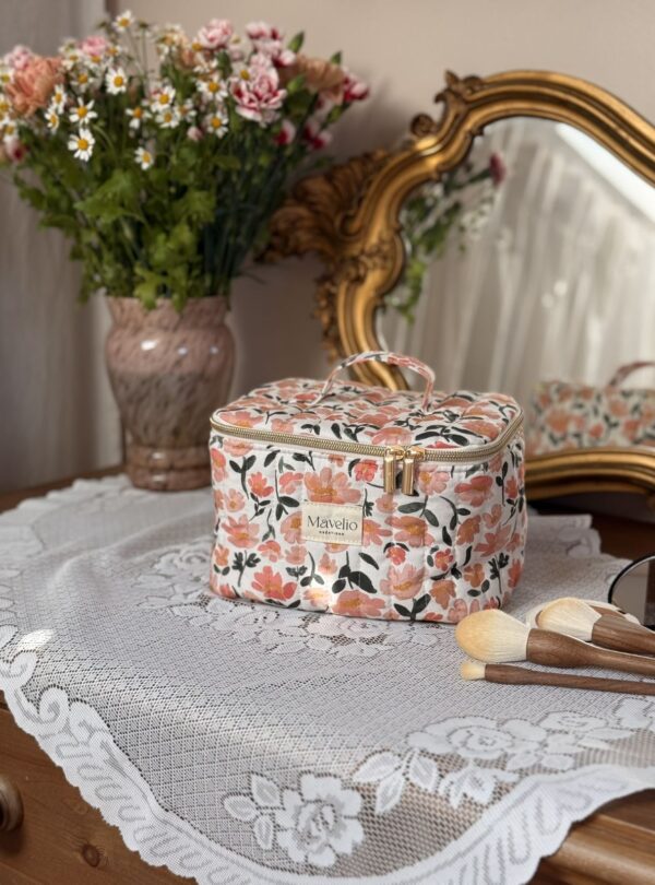 vanity matelassé coton imprimé fleuri prairie écru (2) vanity matelassé coton imprimé fleuri prairie écru