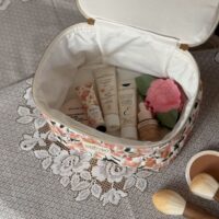 vanity matelassé coton imprimé fleuri prairie écru