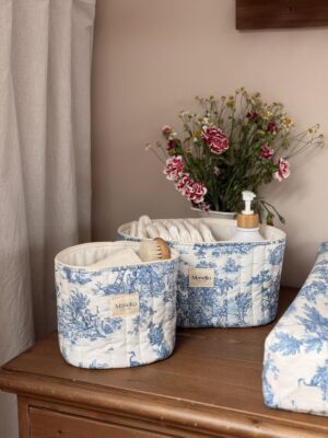 panières de rangement matelassé toile de jouy bleu