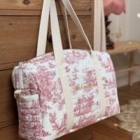 sac à langer matelassé toile de jouy framboise