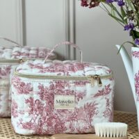 vanity matelassé toile de jouy framboise