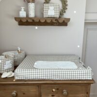 chambre bébé vichy beige housse matelas à langer