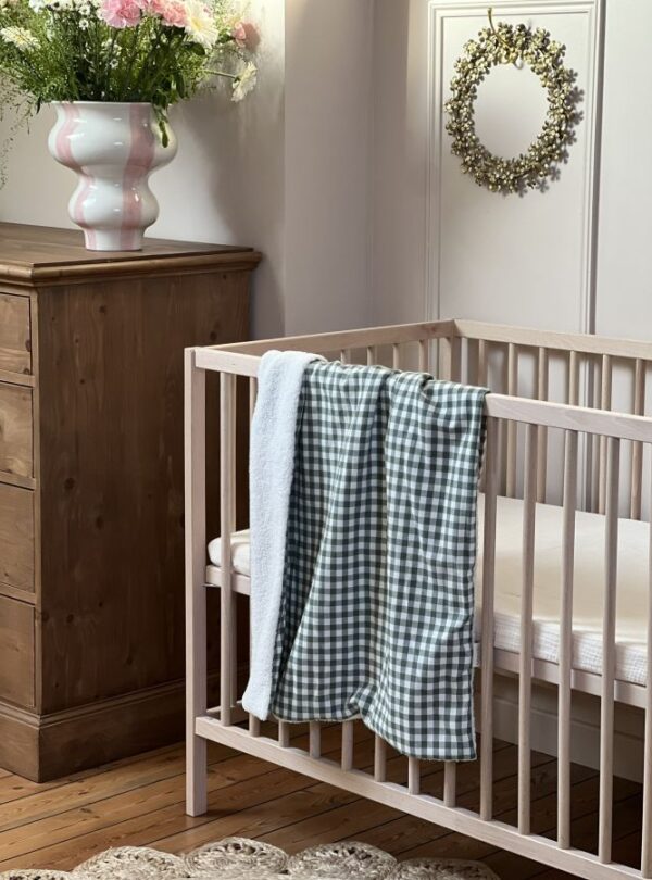 couverture chambre bébé cottage vichy vert