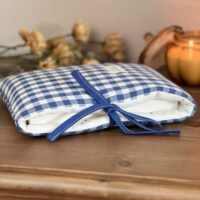 pochette pour livre cottage vichy bleu
