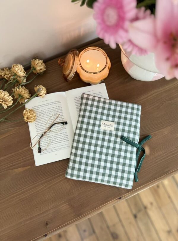 pochette pour livre cottage vichy vert