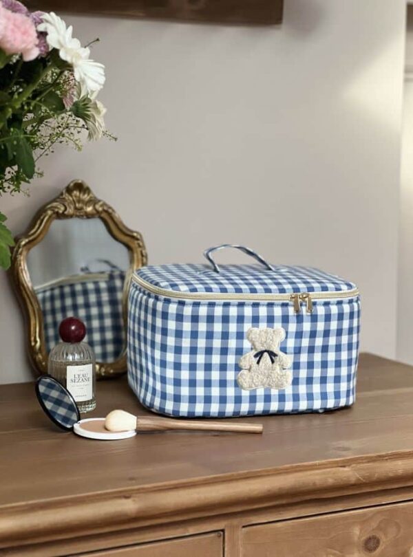 vanity cottage vichy bleu broderie ourson