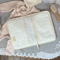 intérieur protège carnet de santé