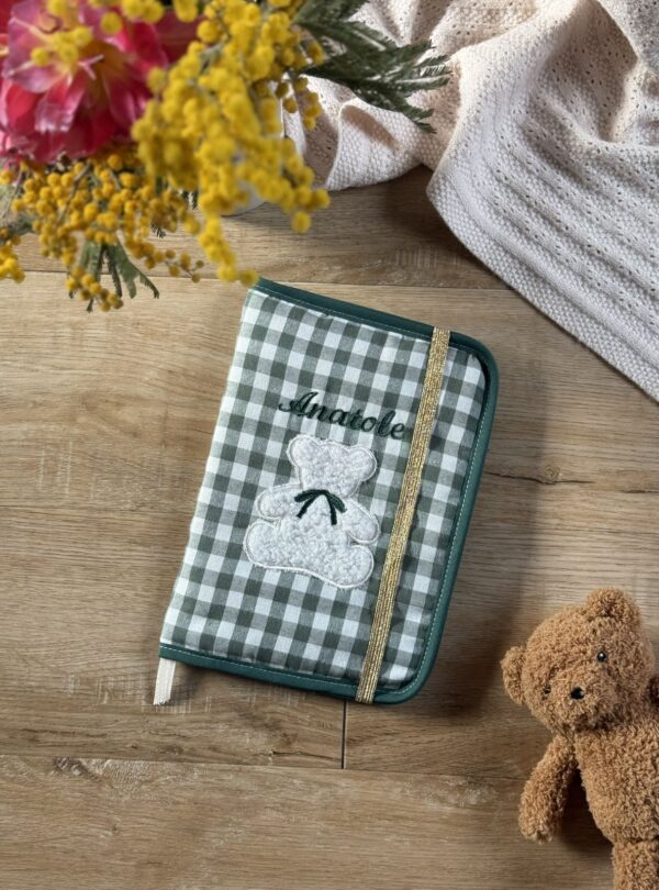 protège carnet de santé vichy vert personnalisé ourson