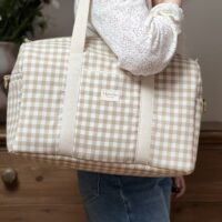 sac à langer vichy beige porté
