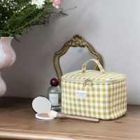 vanity cottage vichy ocre