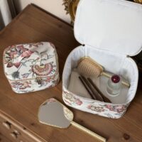 grand vanity taille L en jacquard fleuri