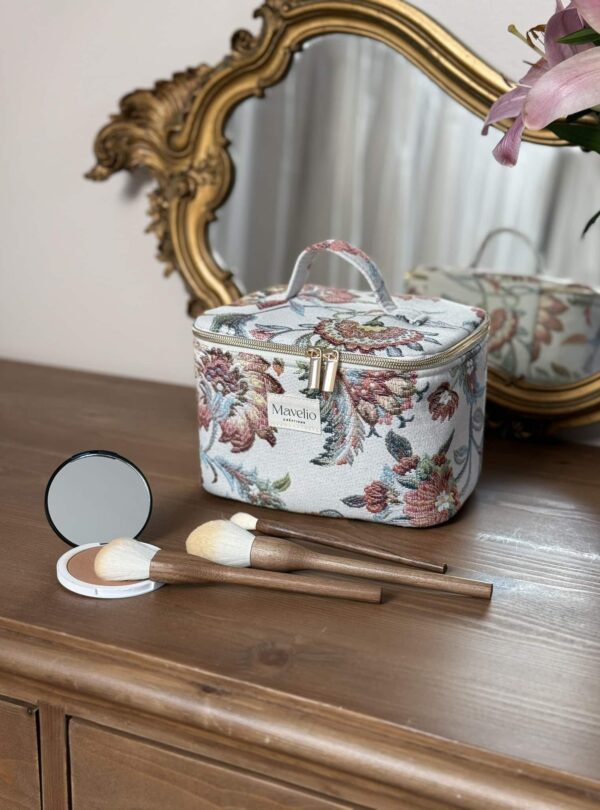 vanty taille M en jacquard fleuri