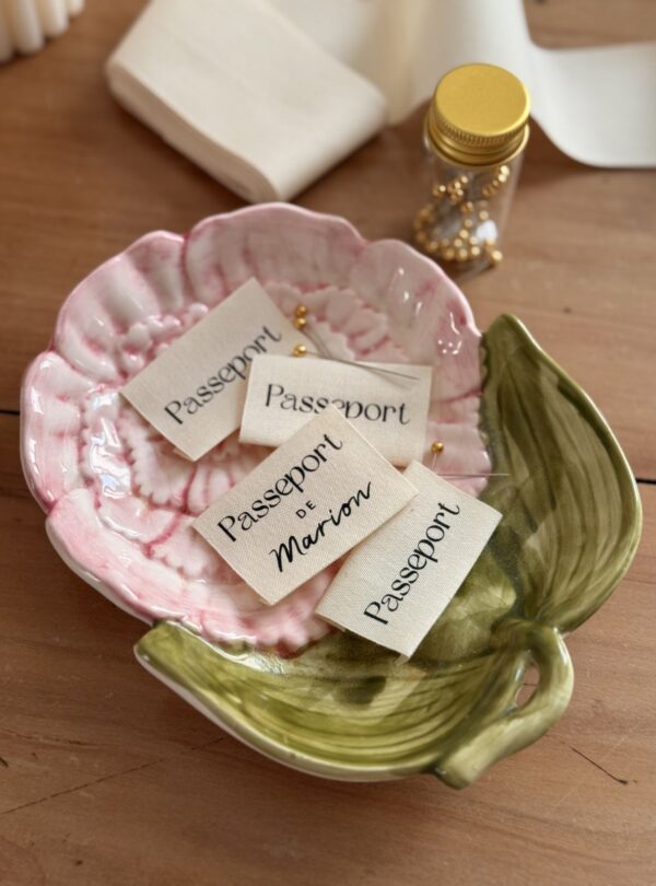 étiquette protège passeport