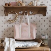 sac à langer matelassé gaze de coton beige rosé personnalisé avec broderie