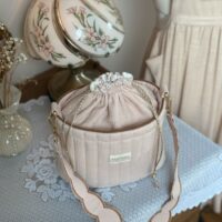 sac seau matelassé beige rosé