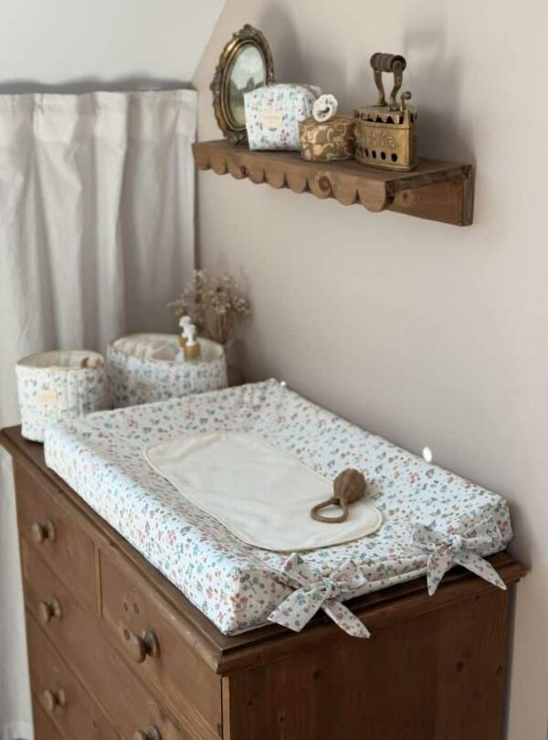 housse de matelas à langer fleurie jardin d'été