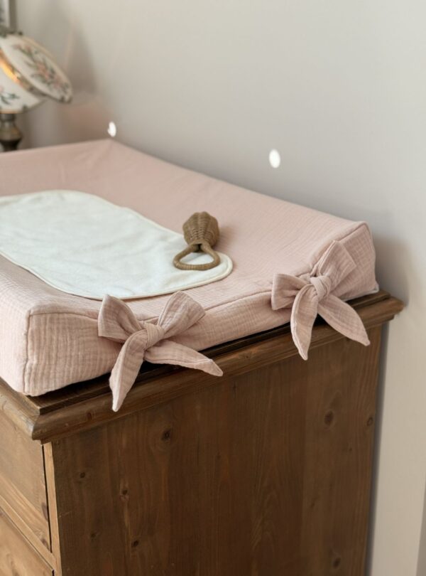 housse de matelas à langer gaze de coton beige rose housse de matelas à langer gaze de coton beige rosé