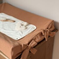 housse de matelas à langer gaze de coton caramel