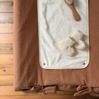 housse de matelas à langer gaze de coton caramel