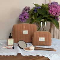 trousse de toilette matelassé caramel