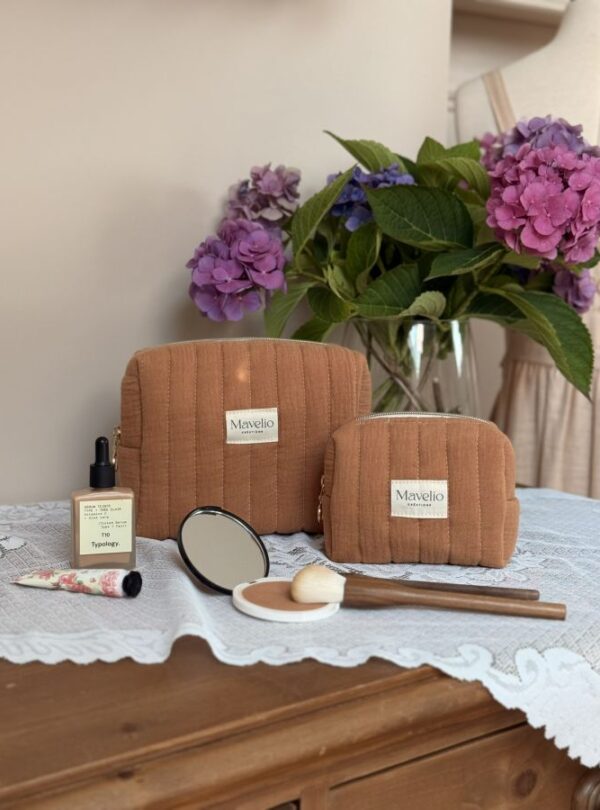 trousse de toilette matelassé caramel