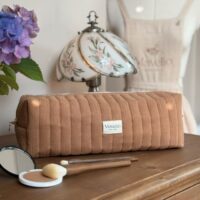 trousse de toilette matelassé caramel