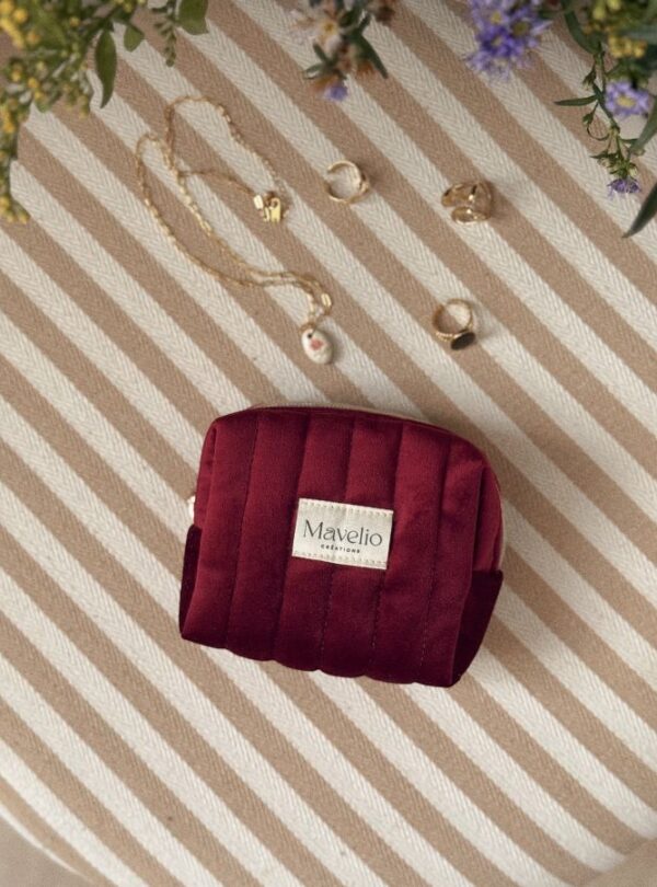 petite trousse de toilette matelassé velours bordeaux