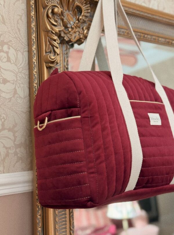 sac à langer matelassé velours bordeaux