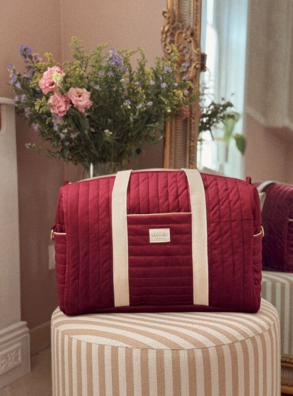 sac à langer matelassé velours bordeaux