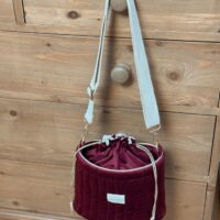 sac seau matelassé velours bordeaux