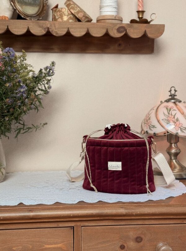 sac seau matelassé velours bordeaux