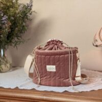 sac seau matelassé velours rose