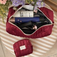 trousse de toilette taille XL velours matelassé bordeaux