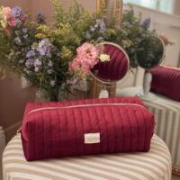 trousse de toilette taille XL velours matelassé bordeaux