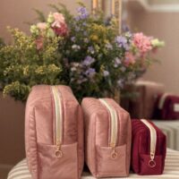 trousses de toilette matelassé velours rose et bordeaux