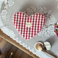 trousse VALENTINE coeur en vichy rouge