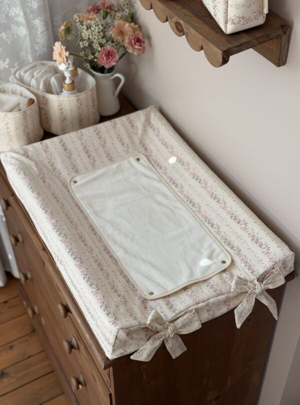 Housse de matelas à langer rayé fleuri rose tendres rayures