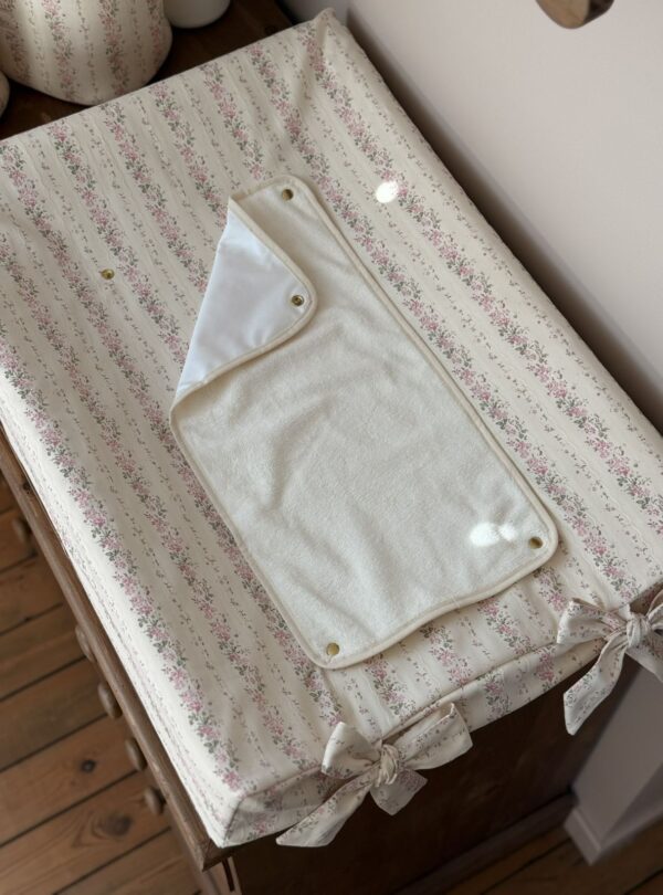 Housse de matelas à langer rayé fleuri rose tendres rayures