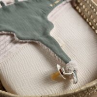 doudou raie manta gaze de coton kaki personnalisé